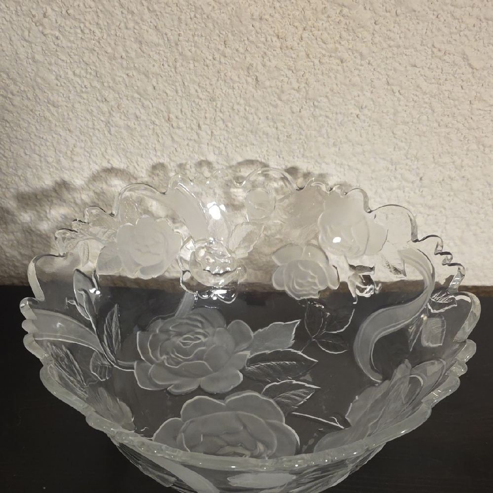 Laura Glass Artistic Frosted Rose Glass Floral Bowl